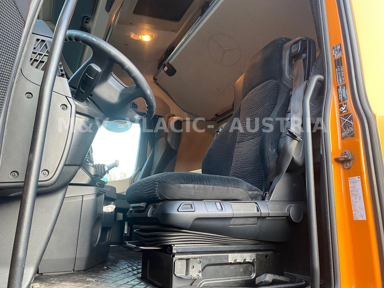 Mercedes-Benz 2542 - Konteynır taşıyıcı/ Yedek karoser kamyon: fotoğraf 4 Mercedes-Benz 2542 - Konteynır taşıyıcı/ Yedek karoser kamyon: fotoğraf 4