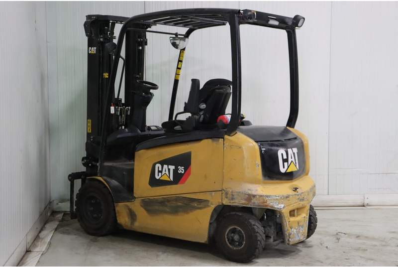 Caterpillar EP35N - Elektrikli forklift: fotoğraf 5 Caterpillar EP35N - Elektrikli forklift: fotoğraf 5