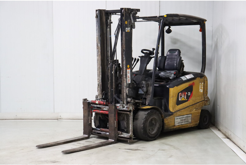 Caterpillar EP35N - Elektrikli forklift: fotoğraf 4 Caterpillar EP35N - Elektrikli forklift: fotoğraf 4