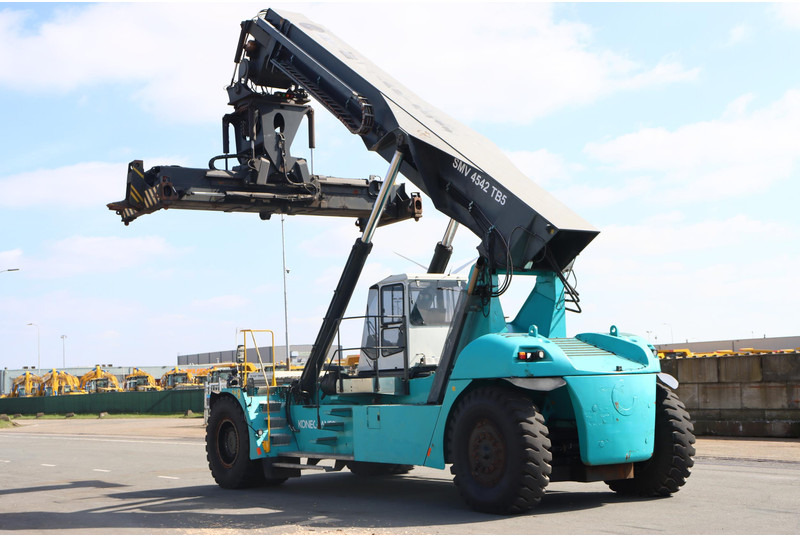 Reachstacker KONECRANES 4542TB5: fotoğraf 7