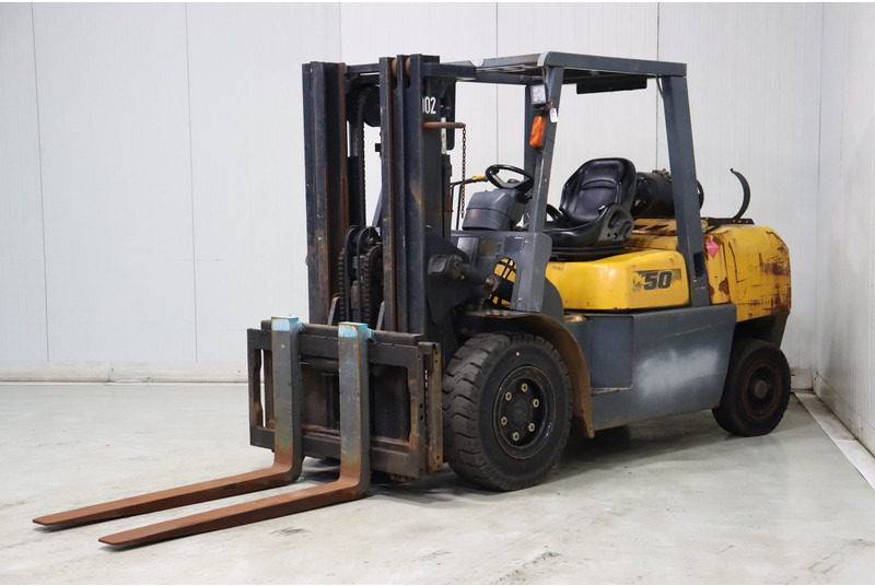 TCM FG50T9 - LPG forklift: fotoğraf 4 TCM FG50T9 - LPG forklift: fotoğraf 4