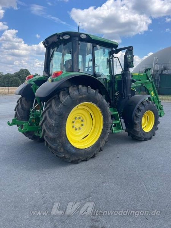 John Deere 6120M - Traktör: fotoğraf 4 John Deere 6120M - Traktör: fotoğraf 4