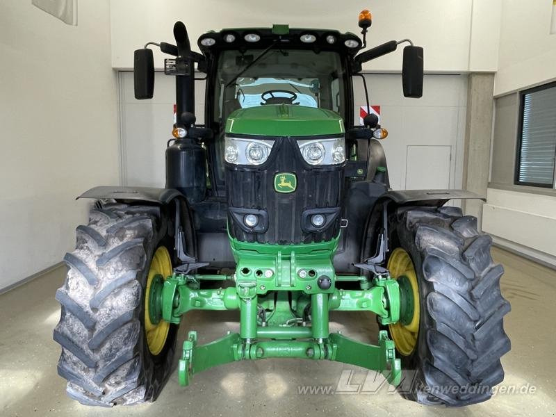 John Deere 6215R - Traktör: fotoğraf 4 John Deere 6215R - Traktör: fotoğraf 4