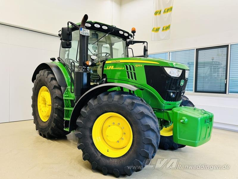 John Deere 6215R ULTIMATE - Traktör: fotoğraf 2 John Deere 6215R ULTIMATE - Traktör: fotoğraf 2