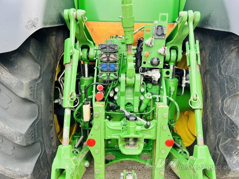 John Deere 8295R finansal kiralama John Deere 8295R: fotoğraf 8