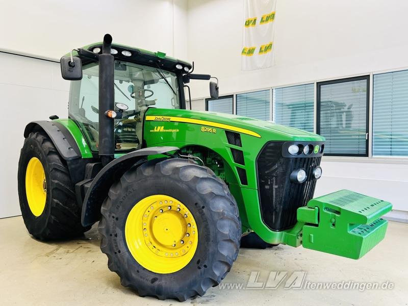 John Deere 8295R - Traktör: fotoğraf 2 John Deere 8295R - Traktör: fotoğraf 2