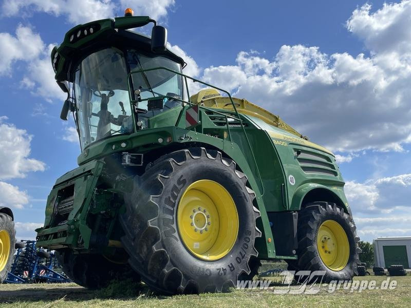 John Deere 8400 - Traktör: fotoğraf 3 John Deere 8400 - Traktör: fotoğraf 3
