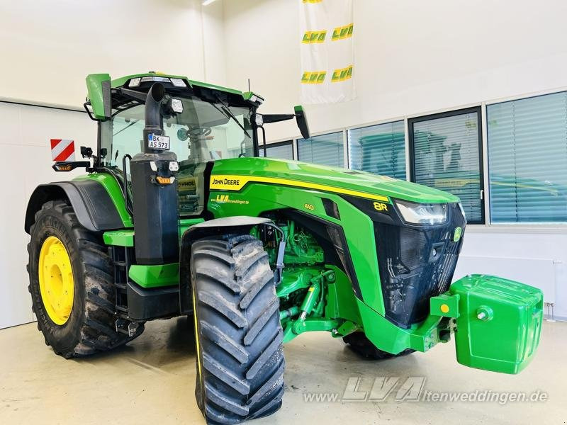 John Deere 8R 410 - Traktör: fotoğraf 4 John Deere 8R 410 - Traktör: fotoğraf 4