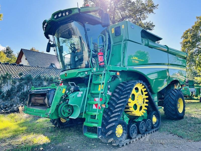 John Deere S780 - Biçerdöver: fotoğraf 1 John Deere S780 - Biçerdöver: fotoğraf 1