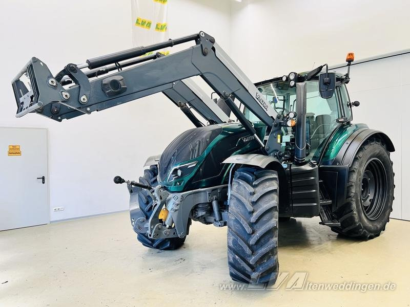 Valtra T174 - Traktör: fotoğraf 2 Valtra T174 - Traktör: fotoğraf 2