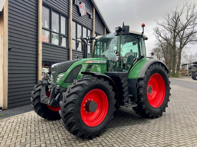 FENDT 724 profi plus - Traktör: fotoğraf 2 FENDT 724 profi plus - Traktör: fotoğraf 2