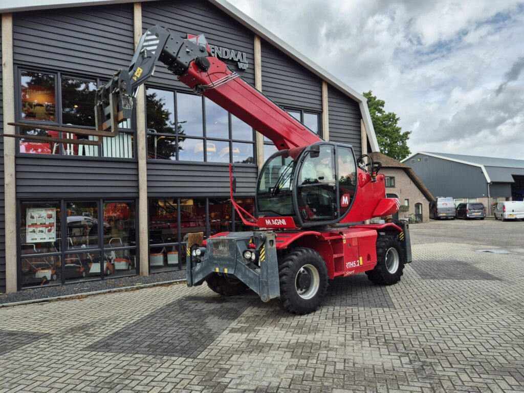 MAGNI RTH 5.23 - Teleskopik yükleyici: fotoğraf 2 MAGNI RTH 5.23 - Teleskopik yükleyici: fotoğraf 2