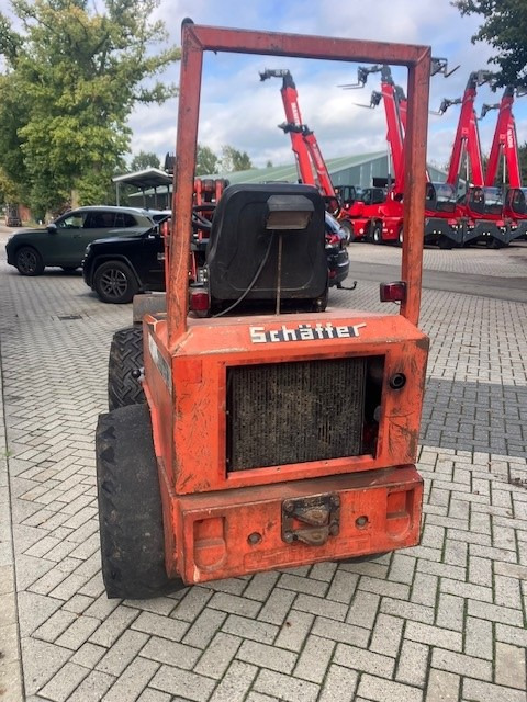 SCHÄFFER 326 miniloader - Belden kırmalı yükleyici: fotoğraf 2 SCHÄFFER 326 miniloader - Belden kırmalı yükleyici: fotoğraf 2