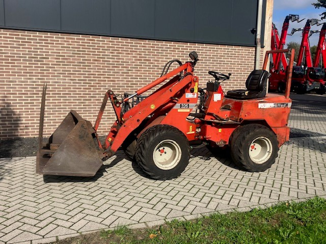 SCHÄFFER 326 miniloader - Belden kırmalı yükleyici: fotoğraf 1 SCHÄFFER 326 miniloader - Belden kırmalı yükleyici: fotoğraf 1