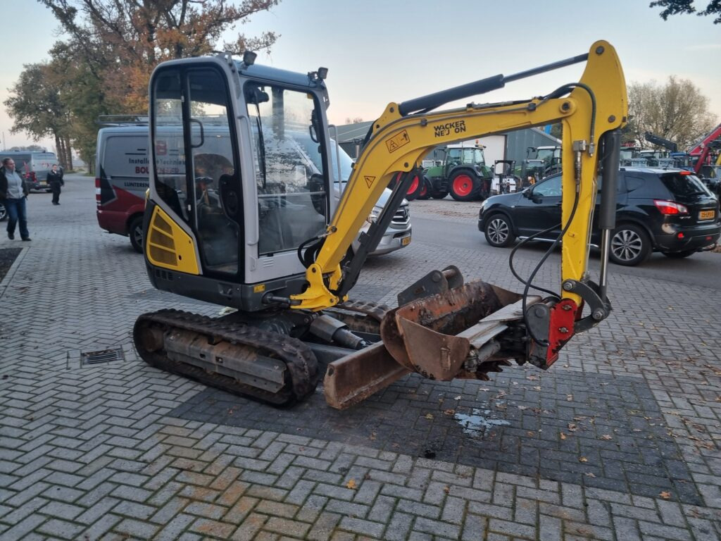 WACKER NEUSON ET24 minidigger - Mini ekskavatör: fotoğraf 5 WACKER NEUSON ET24 minidigger - Mini ekskavatör: fotoğraf 5