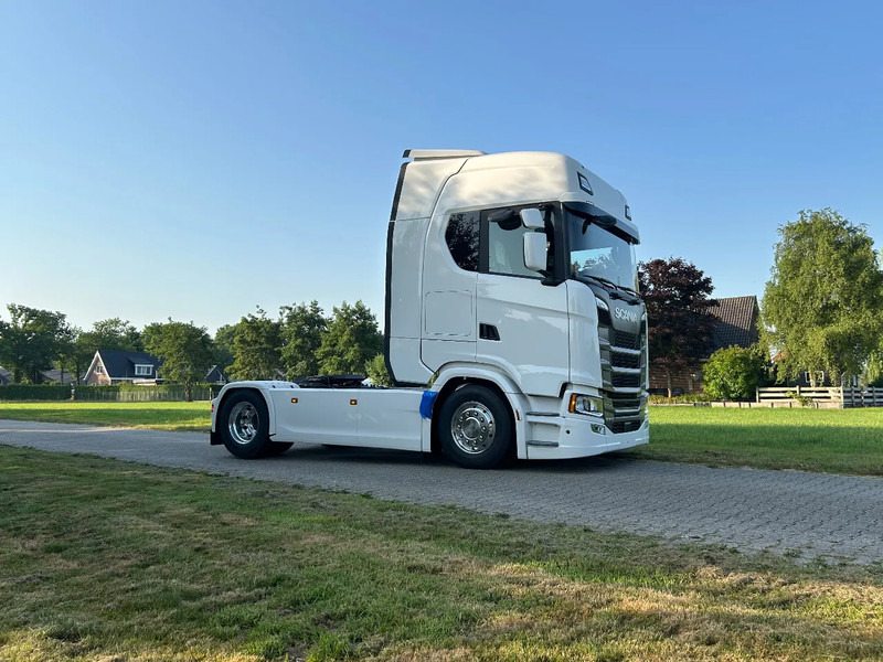 Scania S500 NGS | 4x2 NB | 4 BALOON SUSP. | PARK-COOLER | RETARDER | FULL-AIR | PTO PREP. | ACC | - Çekici: fotoğraf 5 Scania S500 NGS | 4x2 NB | 4 BALOON SUSP. | PARK-COOLER | RETARDER | FULL-AIR | PTO PREP. | ACC | - Çekici: fotoğraf 5