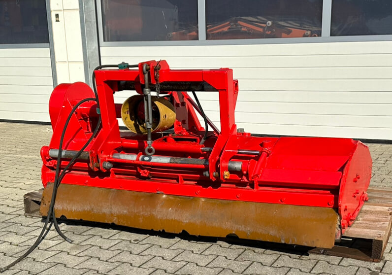 AEBI Frontanbaumulcher 3 Punkt - Sap parçalama makinesi: fotoğraf 4 AEBI Frontanbaumulcher 3 Punkt - Sap parçalama makinesi: fotoğraf 4