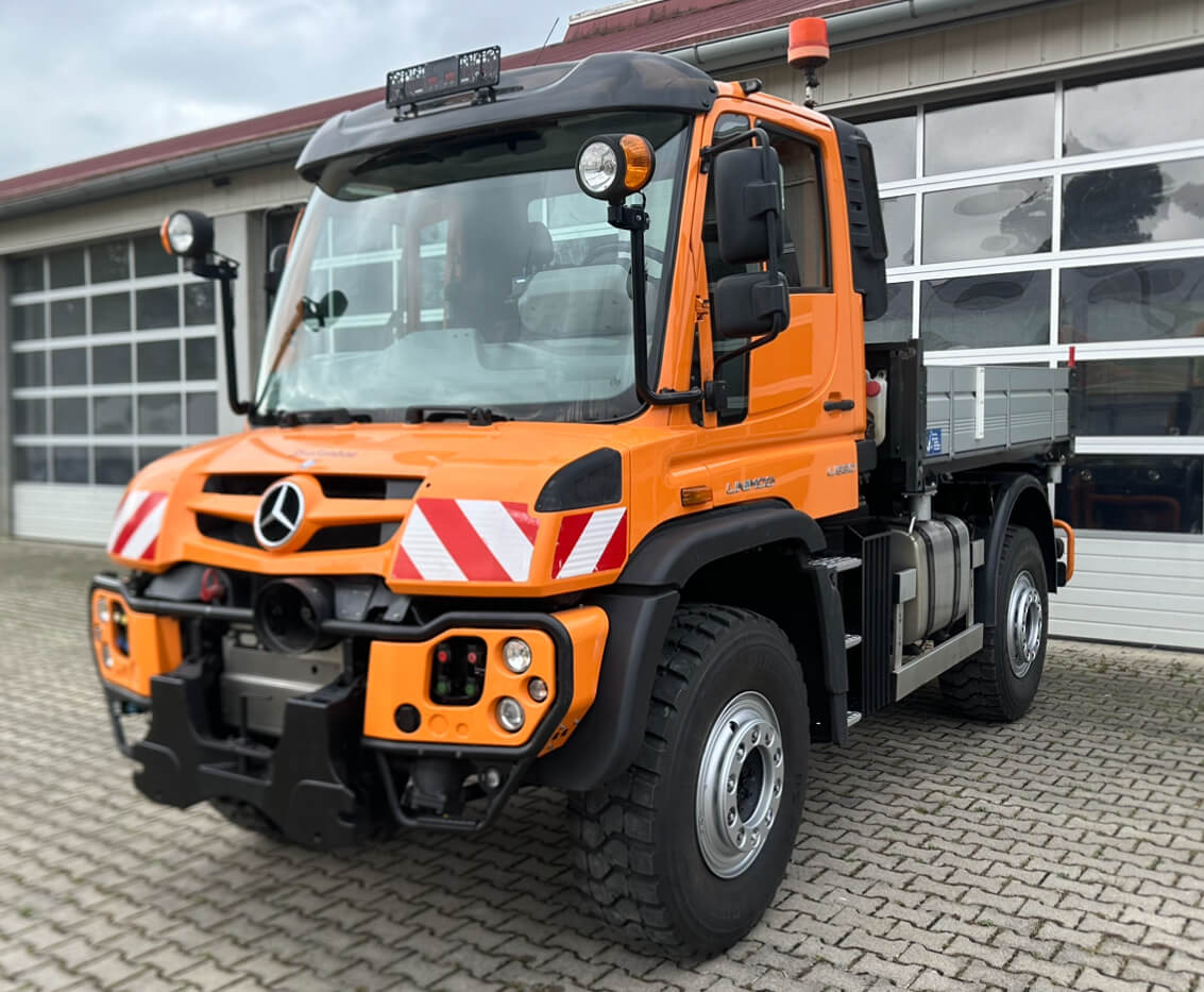 Unimog 530 - U530 405 44301 Mercedes Benz 405 - Atık toplama taşıt/ Özel amaçlı taşıt: fotoğraf 1 Unimog 530 - U530 405 44301 Mercedes Benz 405 - Atık toplama taşıt/ Özel amaçlı taşıt: fotoğraf 1