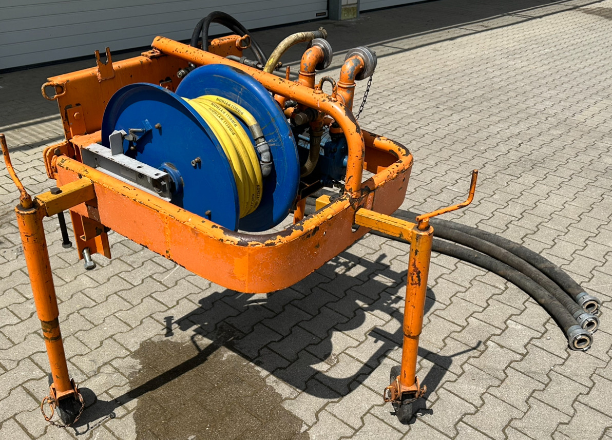 Unimog Frontanbauwasserpumpe Deu. hyd. - Su pompasi: fotoğraf 3 Unimog Frontanbauwasserpumpe Deu. hyd. - Su pompasi: fotoğraf 3