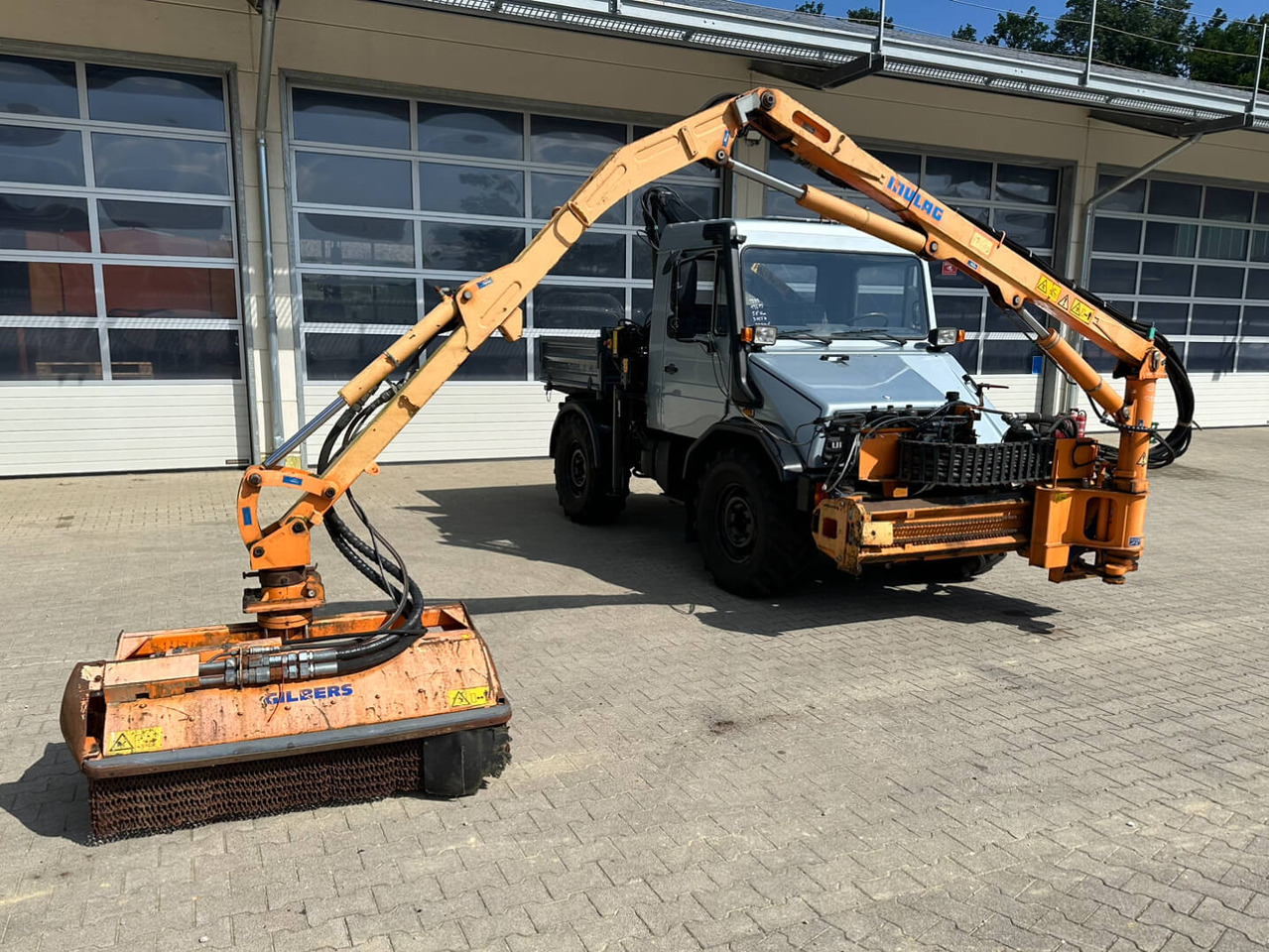 Unimog Frontauslegermähgerät Mulag FME600 - Çalı parçalama makinesi: fotoğraf 2 Unimog Frontauslegermähgerät Mulag FME600 - Çalı parçalama makinesi: fotoğraf 2