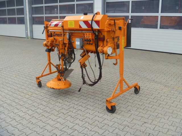 Unimog Salzstreuer Gmeiner DK WA 24V - Kum serme makinesi: fotoğraf 2 Unimog Salzstreuer Gmeiner DK WA 24V - Kum serme makinesi: fotoğraf 2