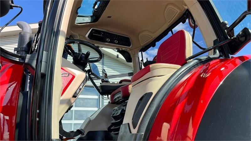 Case IH Optum 300 CVX AFS Connect med frontlift og SafeGua - Traktör: fotoğraf 2 Case IH Optum 300 CVX AFS Connect med frontlift og SafeGua - Traktör: fotoğraf 2
