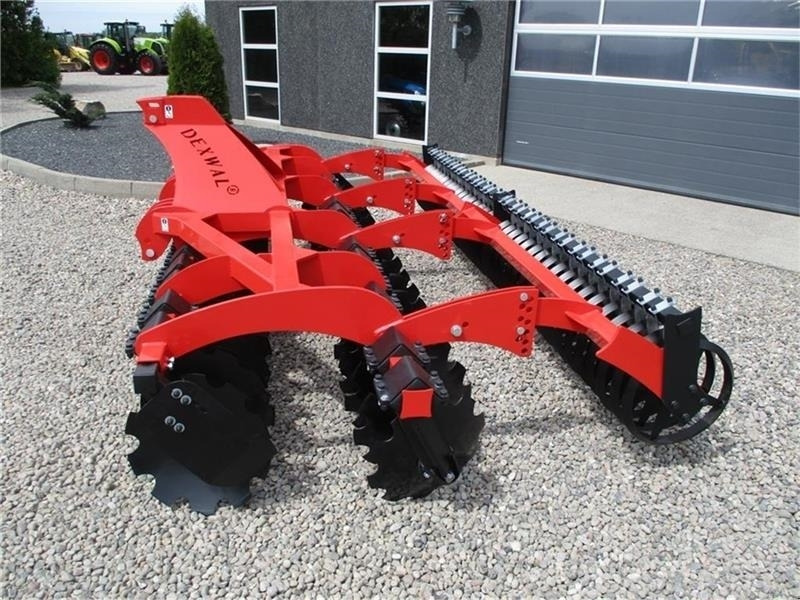 Dexwal Mamut 4 m med v-rings pakker og 560 mm tallerkner - Disk tırmığı: fotoğraf 1 Dexwal Mamut 4 m med v-rings pakker og 560 mm tallerkner - Disk tırmığı: fotoğraf 1