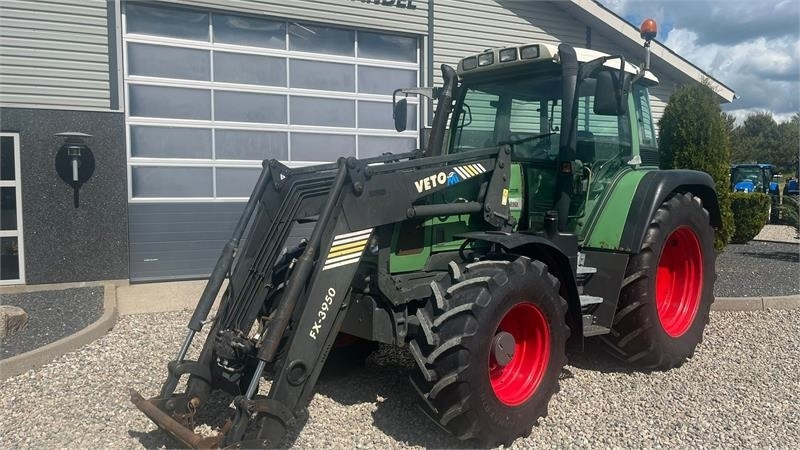 Fendt 410 Vario med frontlæsser. - Traktör: fotoğraf 2 Fendt 410 Vario med frontlæsser. - Traktör: fotoğraf 2