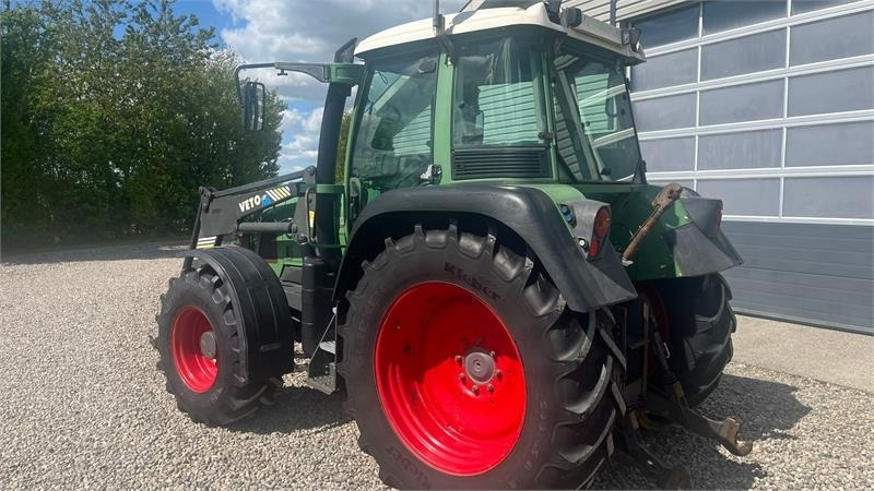 Fendt 410 Vario med frontlæsser. - Traktör: fotoğraf 3 Fendt 410 Vario med frontlæsser. - Traktör: fotoğraf 3