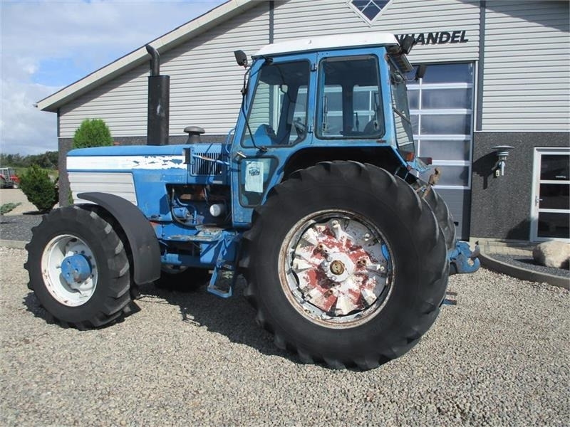 Ford TW 25 Regulær - Traktör: fotoğraf 2 Ford TW 25 Regulær - Traktör: fotoğraf 2