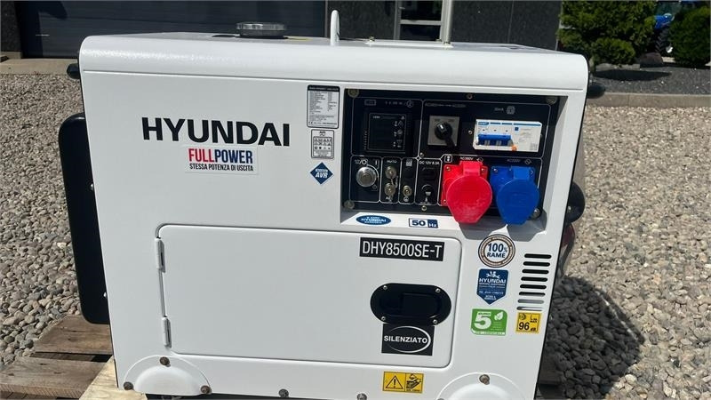 Hyundai DHY8500SE-T 7,0kW diesel - Elektrikli jeneratör: fotoğraf 2 Hyundai DHY8500SE-T 7,0kW diesel - Elektrikli jeneratör: fotoğraf 2