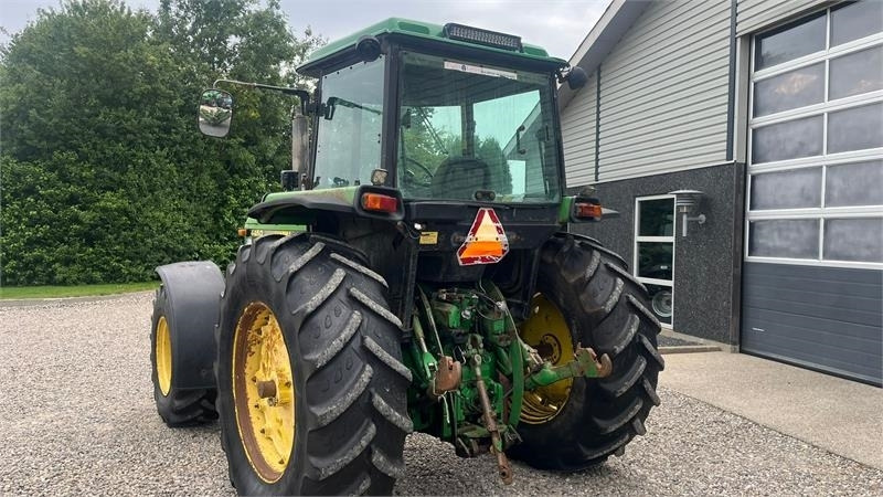 John Deere 4450 med 7,6L motor - Traktör: fotoğraf 3 John Deere 4450 med 7,6L motor - Traktör: fotoğraf 3