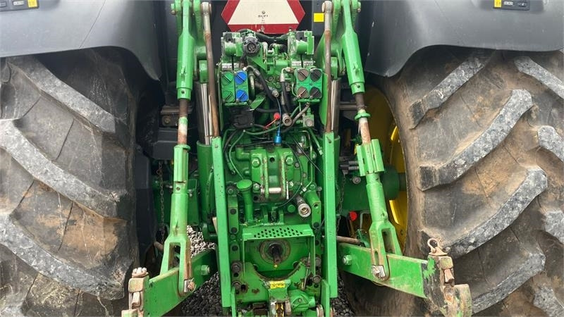 John Deere 6170R AutoPower med frontlift - Traktör: fotoğraf 5 John Deere 6170R AutoPower med frontlift - Traktör: fotoğraf 5