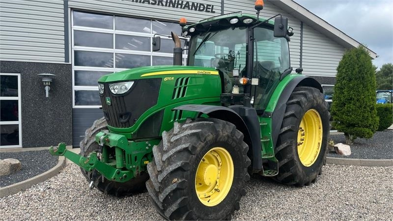 John Deere 6170R AutoPower med frontlift - Traktör: fotoğraf 2 John Deere 6170R AutoPower med frontlift - Traktör: fotoğraf 2