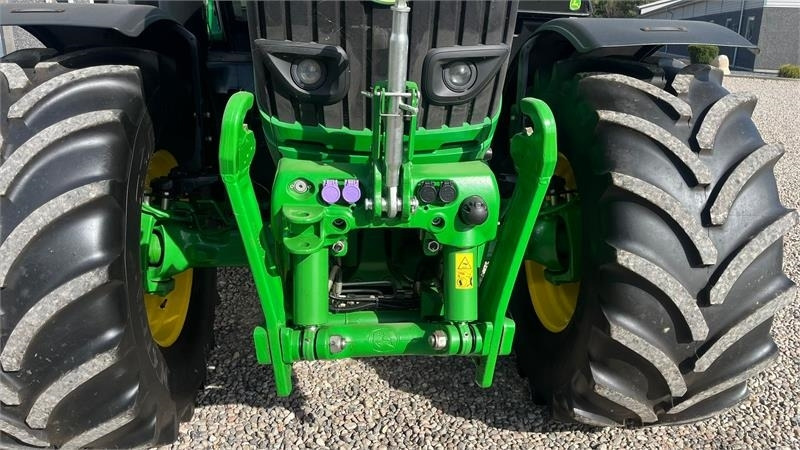 John Deere 6195R Ultimate Edition, CommandPro, Meget velholdt - Traktör: fotoğraf 4 John Deere 6195R Ultimate Edition, CommandPro, Meget velholdt - Traktör: fotoğraf 4