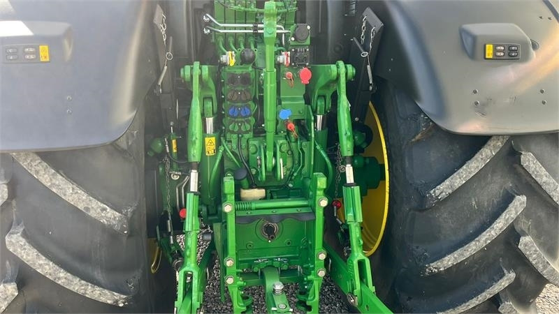 John Deere 6195R Ultimate Edition, CommandPro, Meget velholdt - Traktör: fotoğraf 5 John Deere 6195R Ultimate Edition, CommandPro, Meget velholdt - Traktör: fotoğraf 5