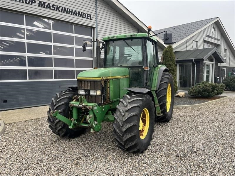 John Deere 6800 Med frontlift. - Traktör: fotoğraf 2 John Deere 6800 Med frontlift. - Traktör: fotoğraf 2