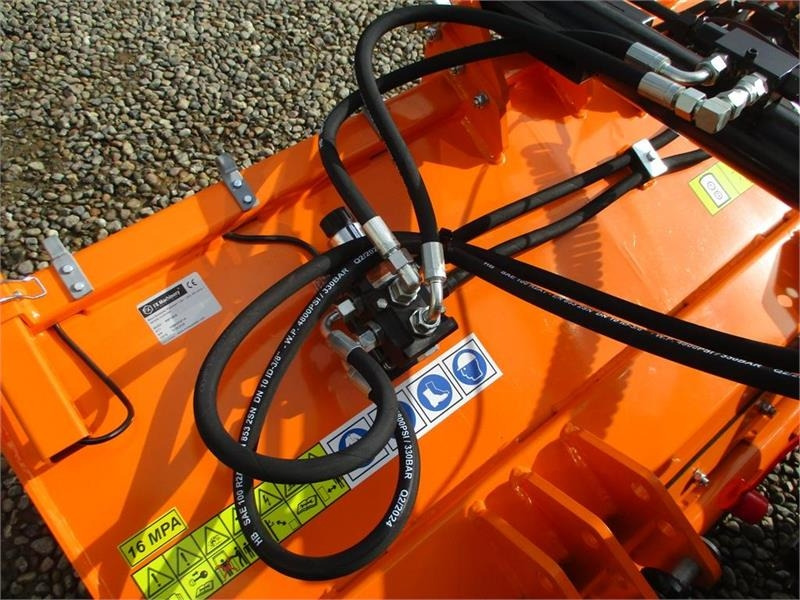 Kum serme makinesi - Atık toplama taşıt/ Özel amaçlı taşıt Limas SSP160 Selvlæssende og med lys: fotoğraf 10 Kum serme makinesi - Atık toplama taşıt/ Özel amaçlı taşıt Limas SSP160 Selvlæssende og med lys: fotoğraf 10