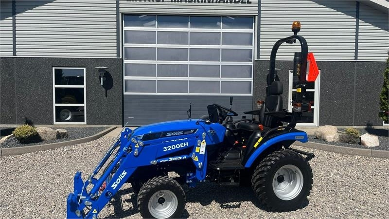 Solis H26 HST Med Frontlæsser og GardenPro dæk - Traktör: fotoğraf 1 Solis H26 HST Med Frontlæsser og GardenPro dæk - Traktör: fotoğraf 1