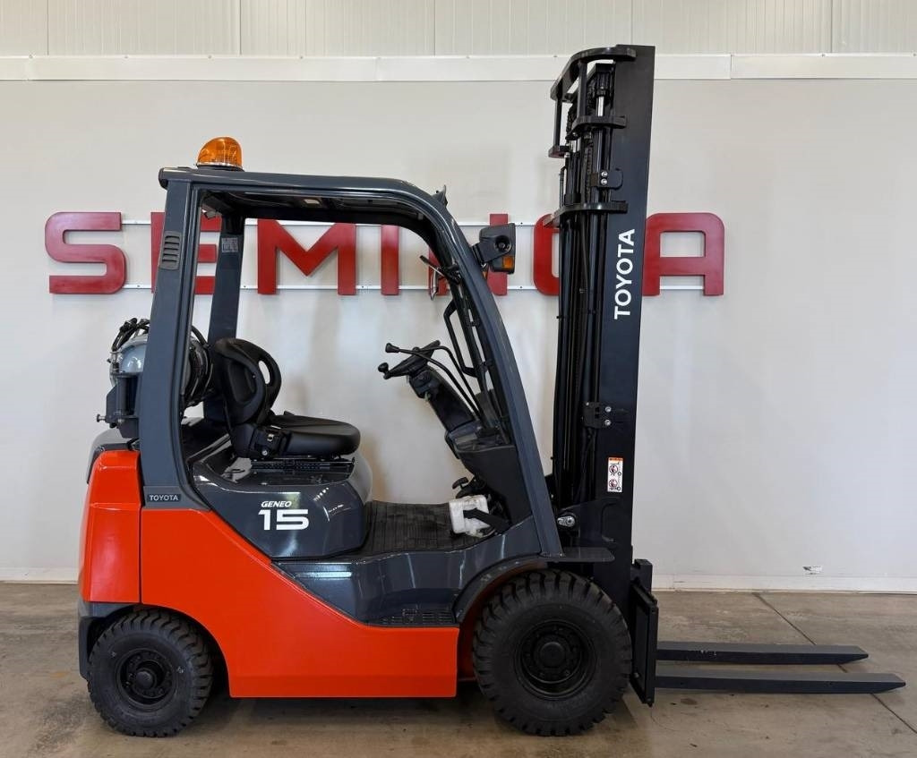 Toyota 10926 - 02-8FG15 - LPG forklift: fotoğraf 2 Toyota 10926 - 02-8FG15 - LPG forklift: fotoğraf 2