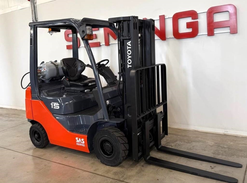 Toyota 10989 - 02-8FGF15 - LPG forklift: fotoğraf 1 Toyota 10989 - 02-8FGF15 - LPG forklift: fotoğraf 1