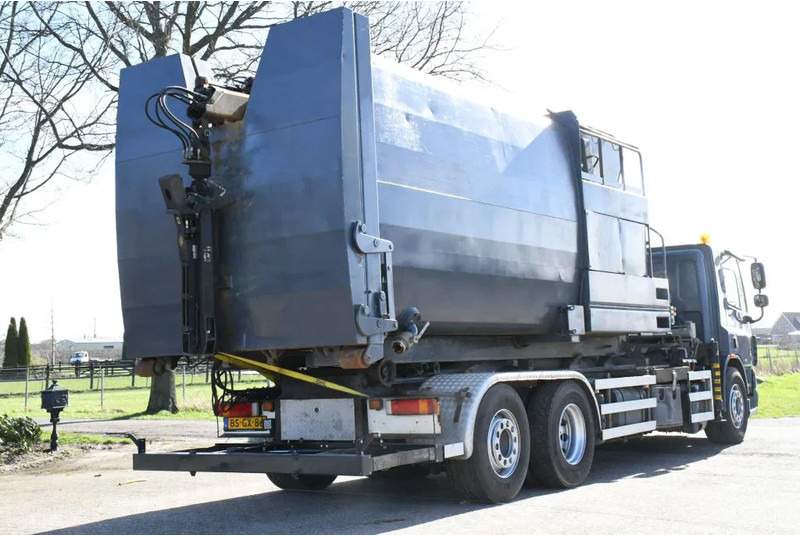 Kancalı yükleyici kamyon, Vinçli kamyon DAF CF75/310 FAN !!KRAAN/HAAK!!PERSCONTAINER!!HIGH PRESURRE CLEANING!!HOGEDRUK REINIGING!!HOCH DRUCK WASHEN SYSTEM!!REINIGING!GEJO B: fotoğraf 17