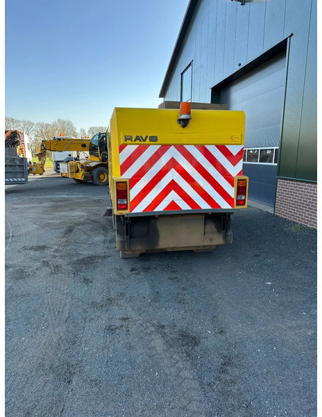 Ravo 530 VEEGMACHINE/SWEEPER!! - Yol süpürme aracı: fotoğraf 3 Ravo 530 VEEGMACHINE/SWEEPER!! - Yol süpürme aracı: fotoğraf 3