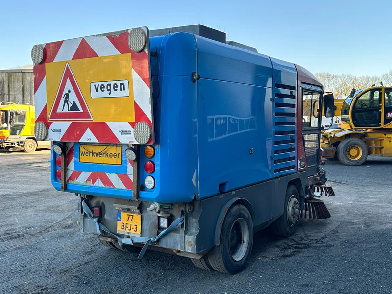 Ravo 580 VEEGMACHINE/SWEEPER!! - Yol süpürme aracı: fotoğraf 5 Ravo 580 VEEGMACHINE/SWEEPER!! - Yol süpürme aracı: fotoğraf 5