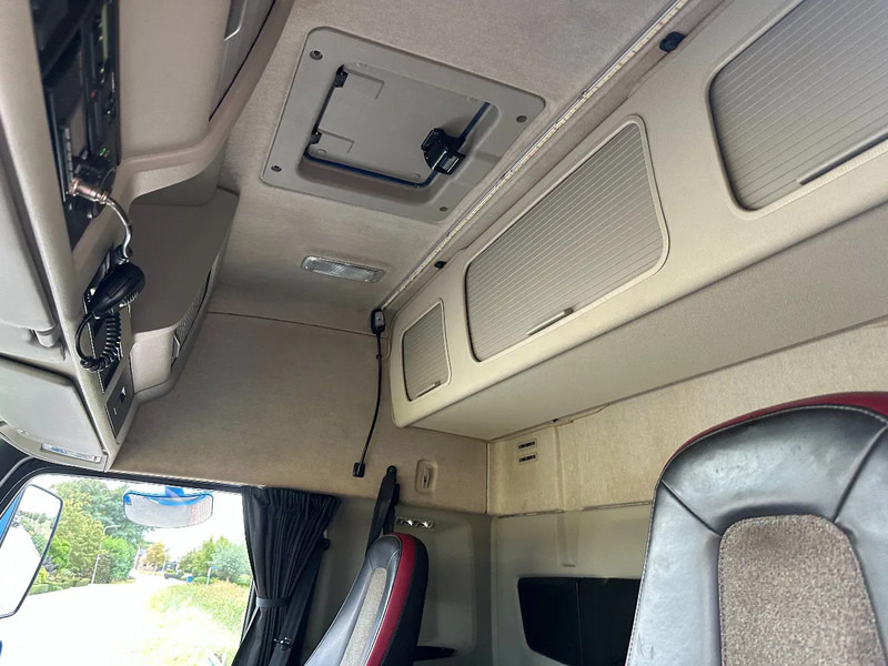 Volvo FM 430!8x2!!KRAAN/CRANE/GRUE/ PALFINGER 42TM!! RADIO REMOTE!! EURO 6!!TOP! finansal kiralama Volvo FM 430!8x2!!KRAAN/CRANE/GRUE/ PALFINGER 42TM!! RADIO REMOTE!! EURO 6!!TOP!: fotoğraf 19 Volvo FM 430!8x2!!KRAAN/CRANE/GRUE/ PALFINGER 42TM!! RADIO REMOTE!! EURO 6!!TOP! finansal kiralama Volvo FM 430!8x2!!KRAAN/CRANE/GRUE/ PALFINGER 42TM!! RADIO REMOTE!! EURO 6!!TOP!: fotoğraf 19