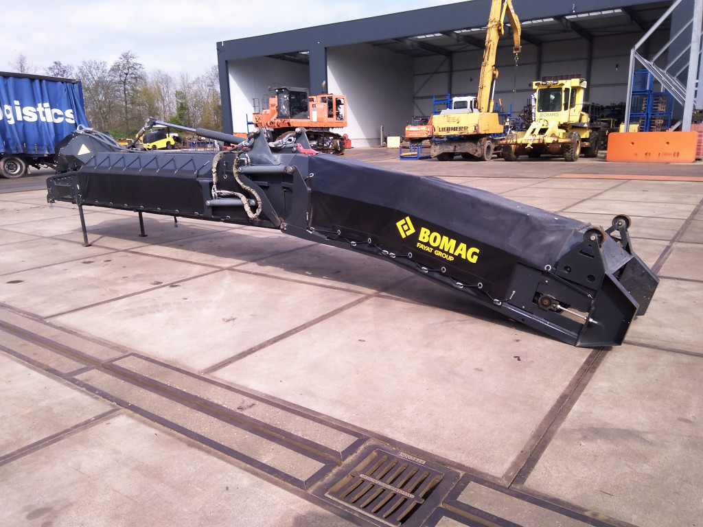 Bomag BM1200-35 - - Ataşman - Asfalt freze: fotoğraf 2 Bomag BM1200-35 - - Ataşman - Asfalt freze: fotoğraf 2