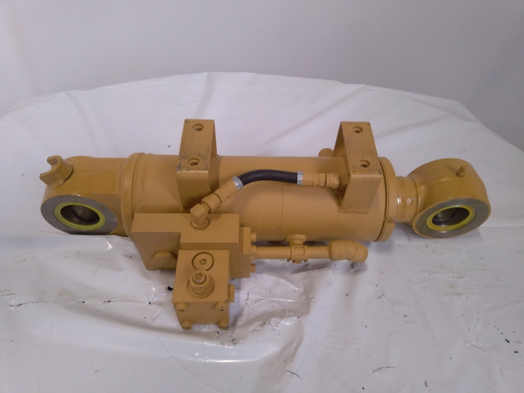 Case KAV18610 - Hidrolik silindir - Tarım araçları: fotoğraf 1 Case KAV18610 - Hidrolik silindir - Tarım araçları: fotoğraf 1