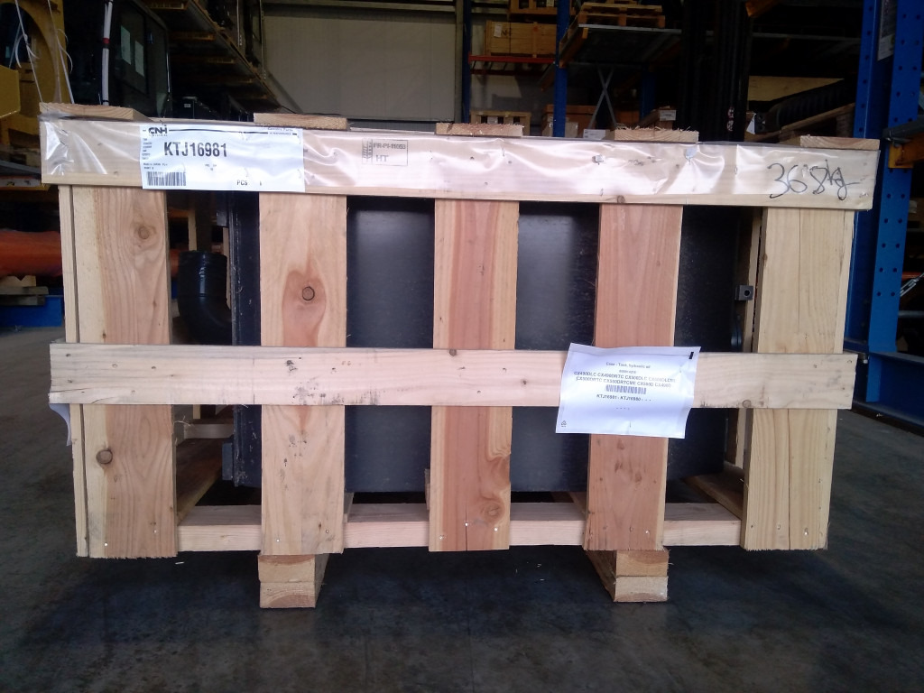 Case KTJ16981 - Hidrolik depo - İş makinaları: fotoğraf 2 Case KTJ16981 - Hidrolik depo - İş makinaları: fotoğraf 2