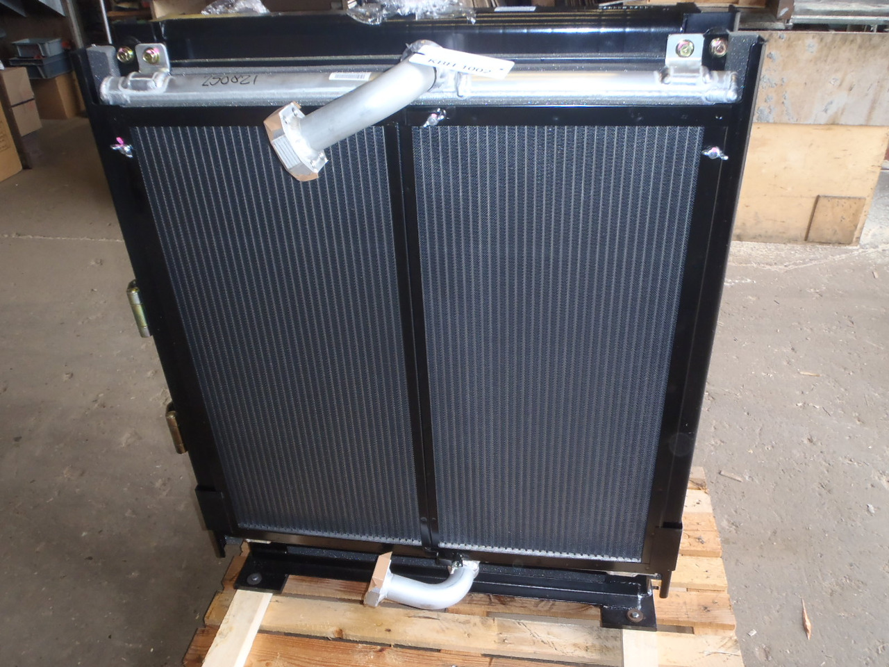 Case LN00047 - LN001530 - Yağ soğutucusu - İş makinaları: fotoğraf 2 Case LN00047 - LN001530 - Yağ soğutucusu - İş makinaları: fotoğraf 2