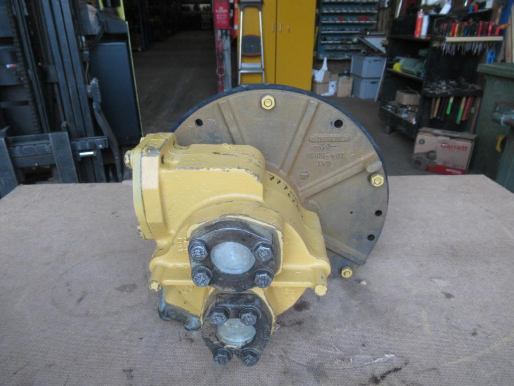 Caterpillar 1939179 - Yağ pompası - İş makinaları: fotoğraf 4 Caterpillar 1939179 - Yağ pompası - İş makinaları: fotoğraf 4